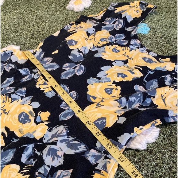 Floral Skater Dress💛 - Picture 7 of 7